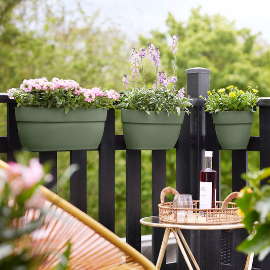 Balconière Vibia Campana easy hanger large Vert pistache ELHO - Bakker