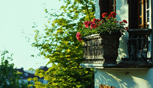 Transformez votre balcon en un coin de paradis fleuri en un clin d'œil