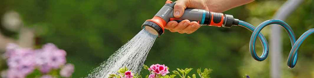 Accessoire Jardinage Prosperplast Arrosoir Jardin 5 Litres Prosperplast - Bec Verseur Et Douchette - Grande Ouverture - Noir Watering Can Accessoire Jardinage Prosperplast Arrosoir Jardin 5 Litres Prosperplast - Bec Verseur Et Douchette - Grande Ouverture - Noir Watering Can